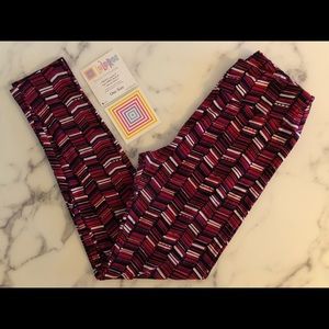 LuLaRoe Leggings - Chevron Pattern